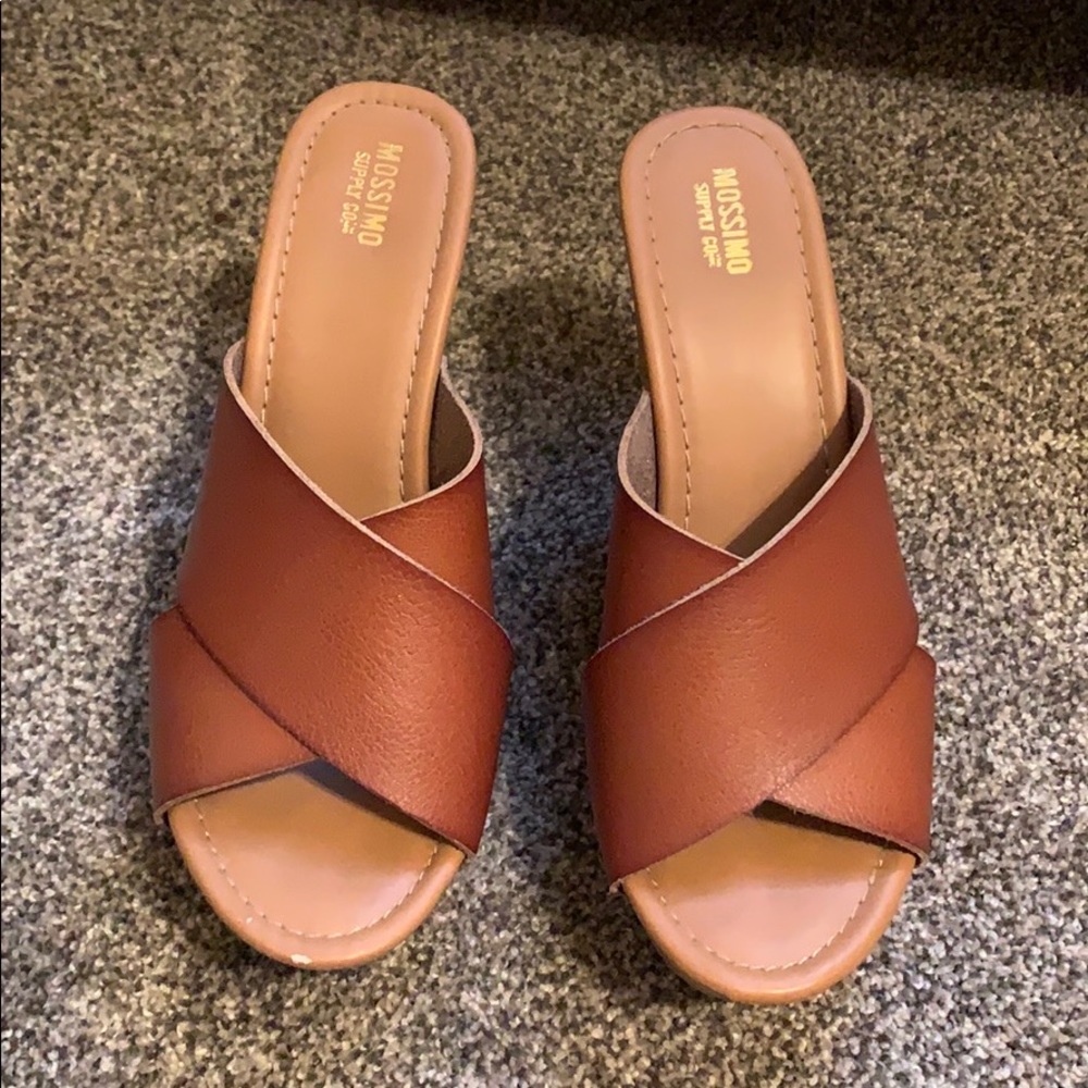 Strappy wedges